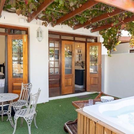 Mitre'S Edge Orchard Suite Klapmuts Kültér fotó